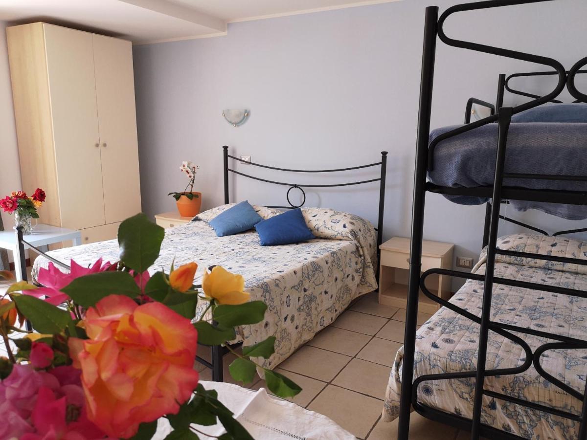 A Due Passi Dal Mare B&B Numana Eksteriør bilde