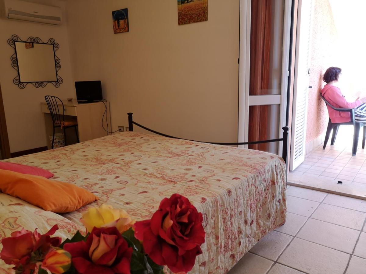 A Due Passi Dal Mare B&B Numana Eksteriør bilde